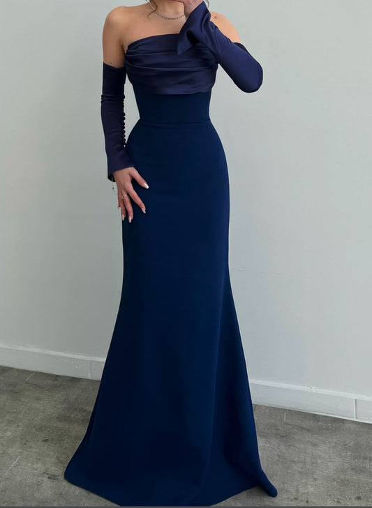 Carolina Elbise / Abiye