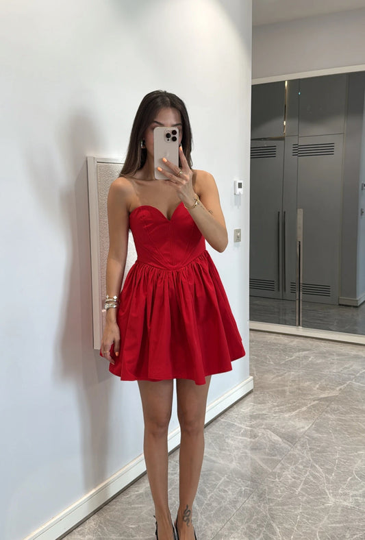 Tasarım mini elbise