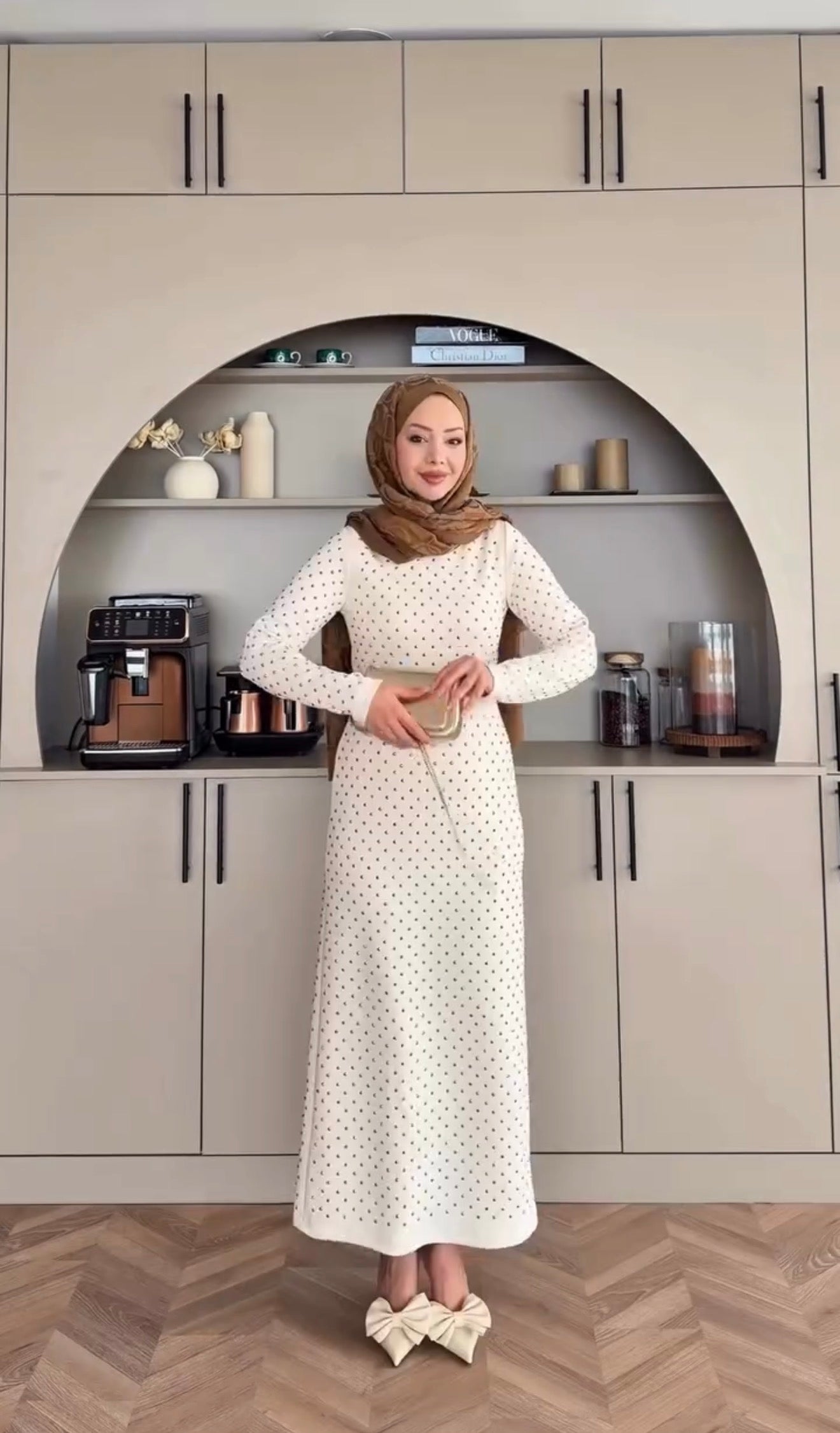 Taş işlemeli triko elbise