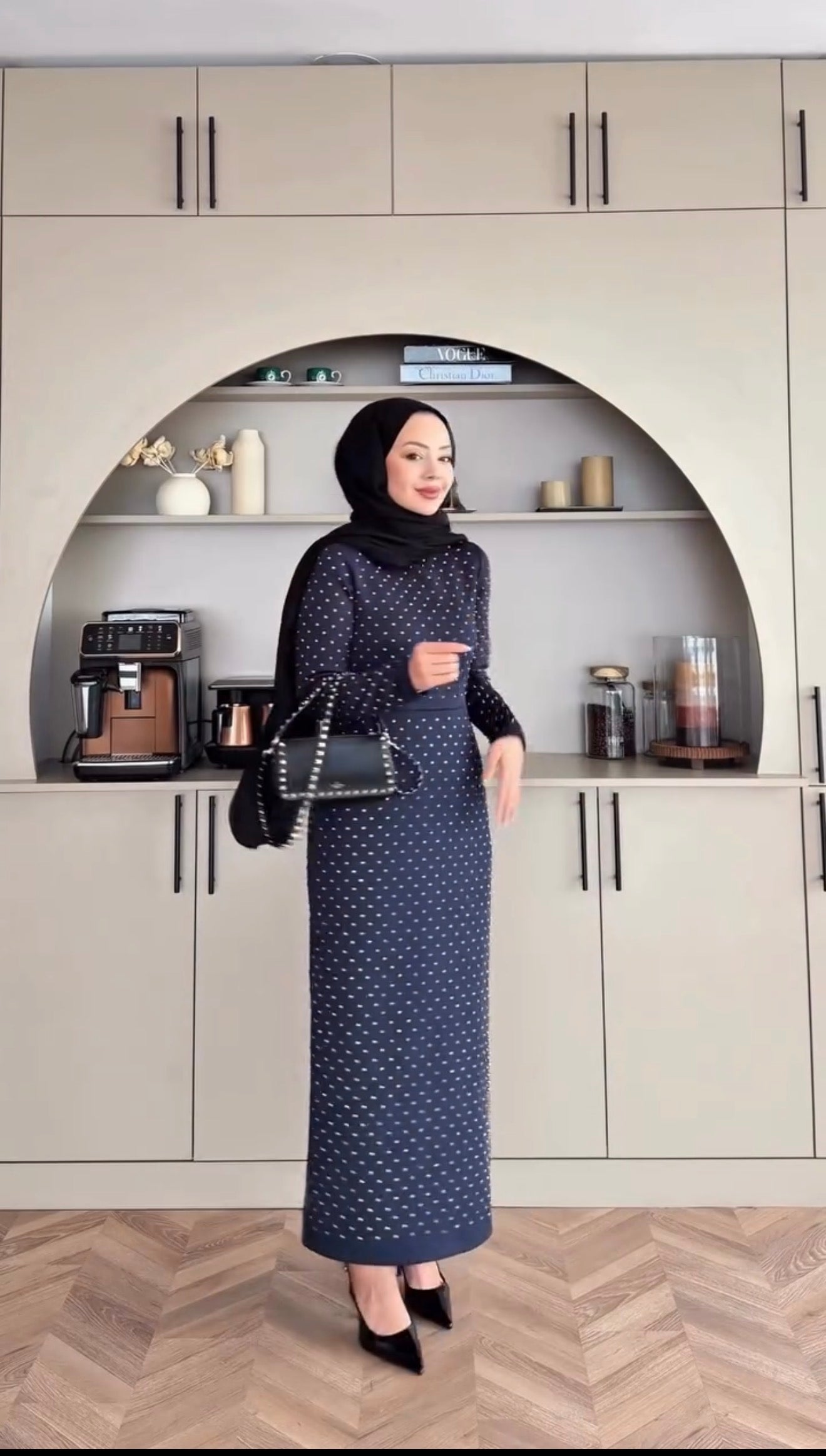 Taş işlemeli triko elbise