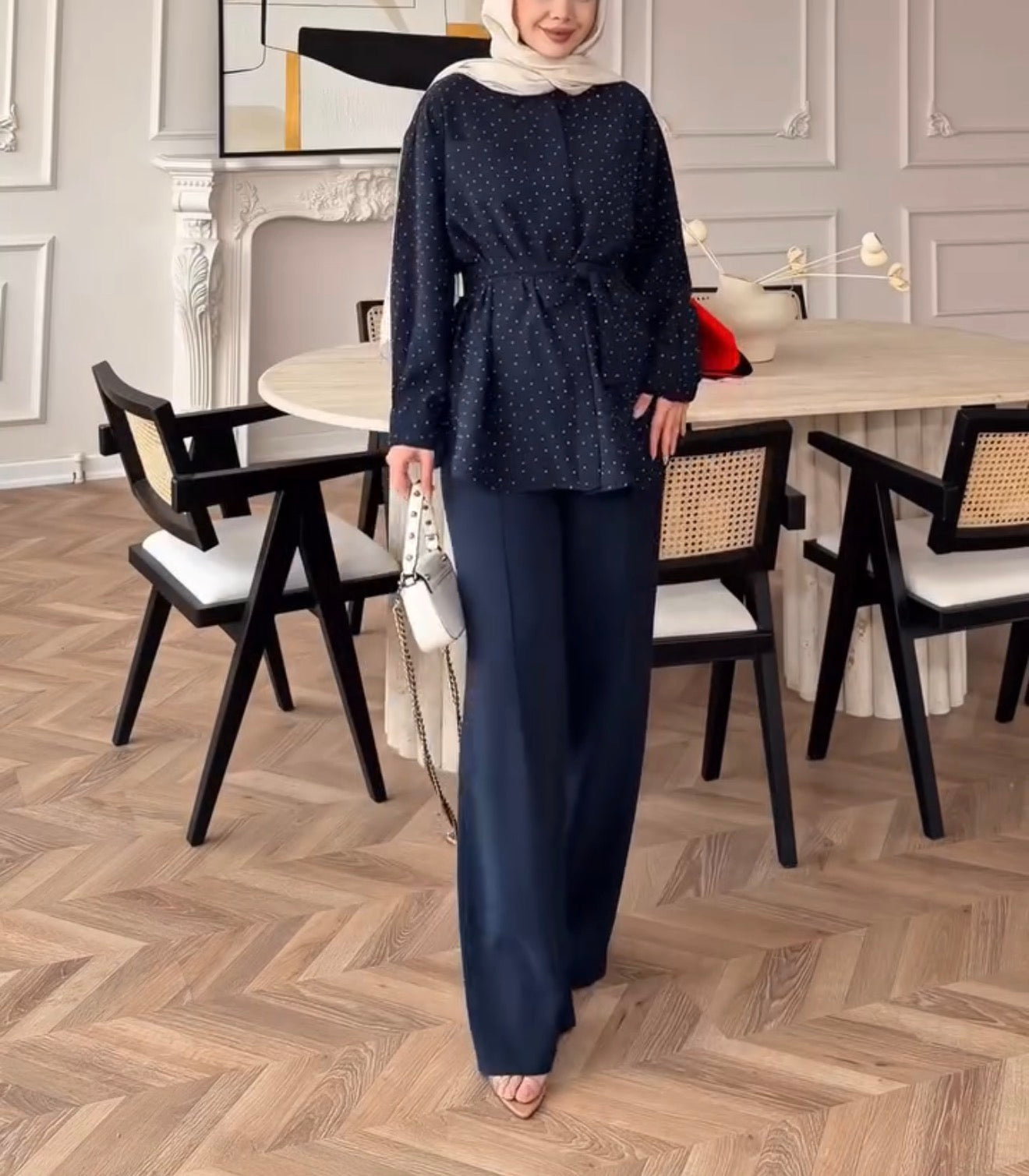 Taş işlemeli alt üst takım