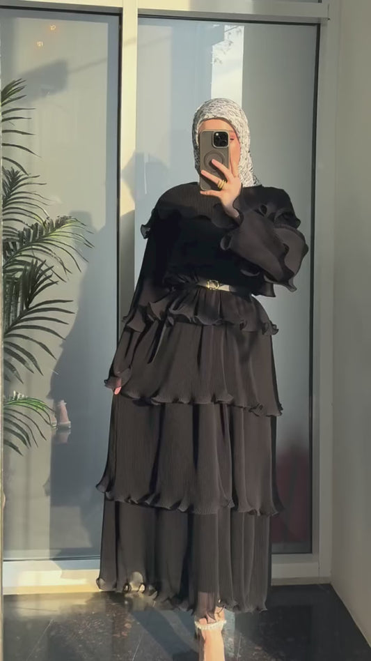 Siyah kemer dahil katlı abiye